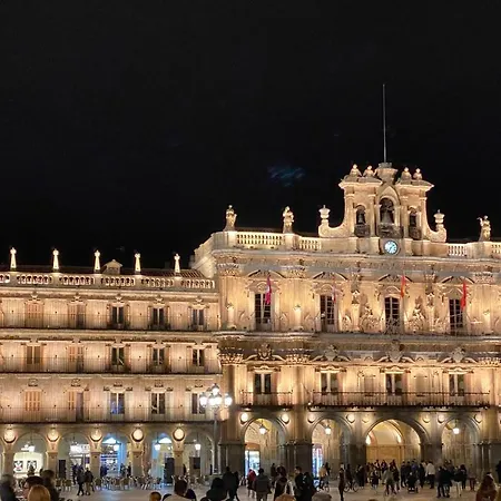 アパート Plaza Mayor Con 2 Balcones A La Misma Plaza Mayor *