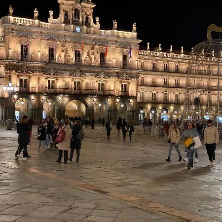 Plaza Mayor Con 2 Balcones A La Misma Plaza Mayor Apartment *